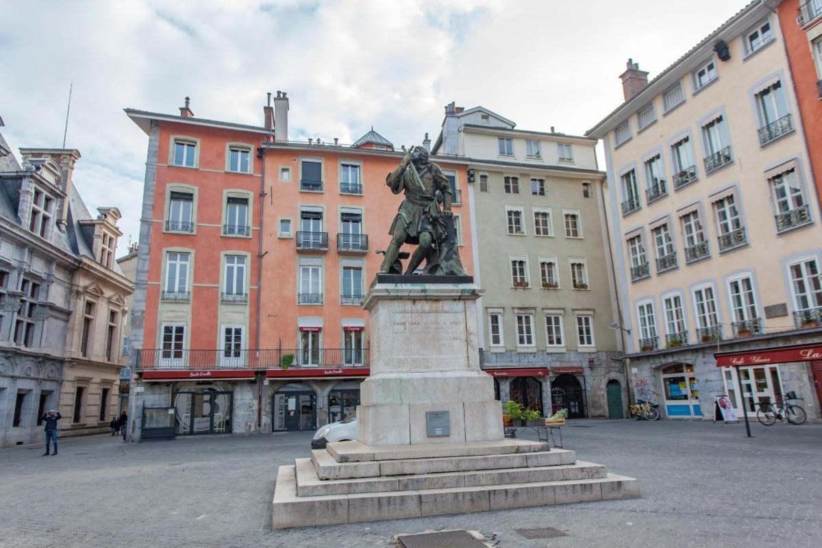 Apartamento Lannexe Du Petit Palais Grenoble Exterior foto
